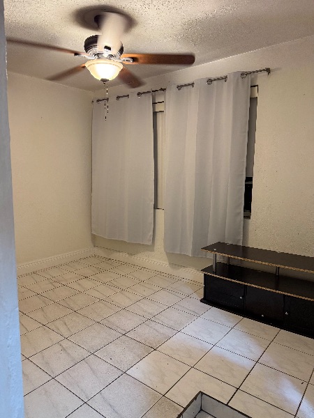 1 bed/1 bath Room in Miami, FL