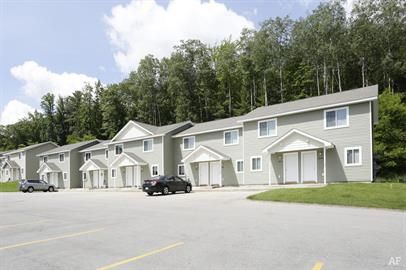 2 bed/1 bath Apartment in Traverse City, MI