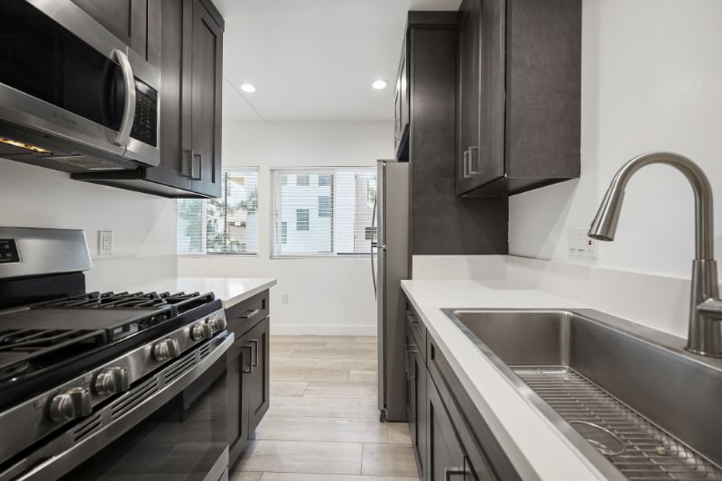 1 bed/1 bath Apartment in Los Angeles, CA