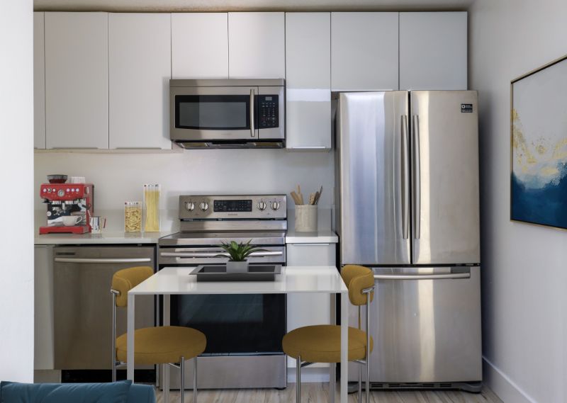 2 bed/1 bath Apartment in Santa Ana, CA